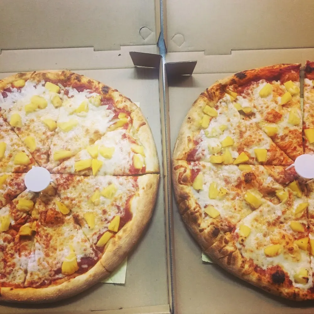 Hawaiian Pizza